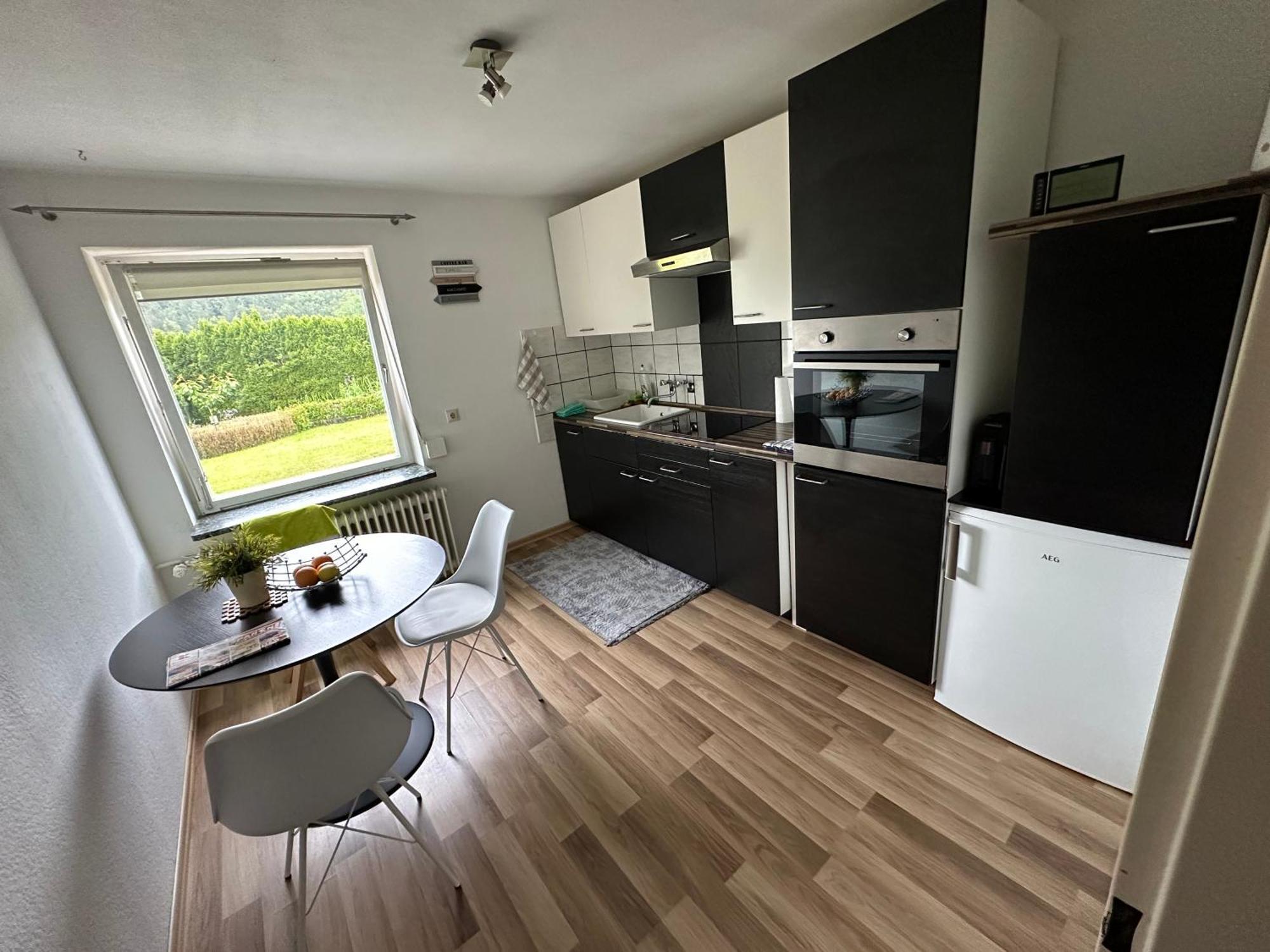 Stilvolle 2-zimmer-anliegerwohnung In *